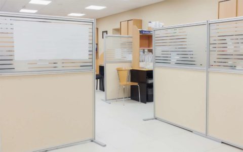 Пластиковая комбинированная конструкция