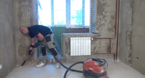 Облицовка стен гипсокартоном - работа начинается с уборки