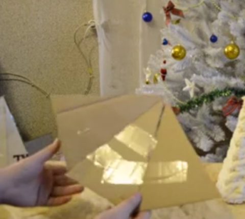 Как клеить неважно - лишь бы держалось