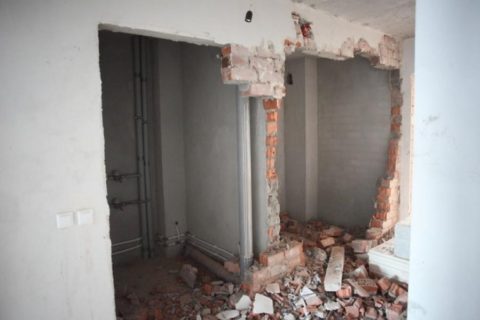 Кирпичные перегородки: демонтаж конструкций