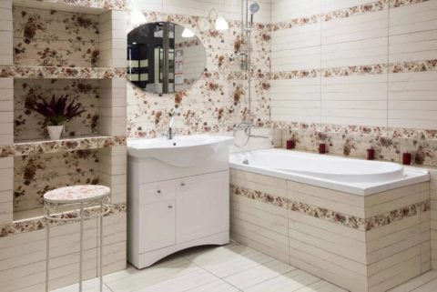Ванна с плиткой под дерево в стиле шебби шик (LB-Ceramics)