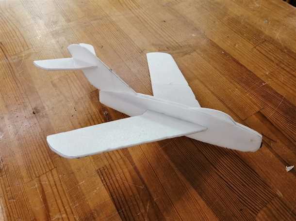 Авиамодели из потолочной плитки своими руками