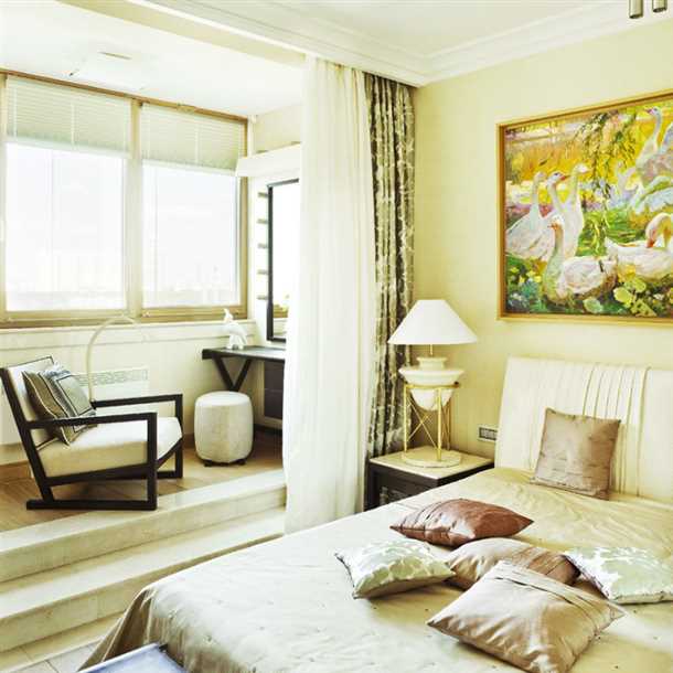 Дополнительное пространство: выгоды совмещенных балконов со спальней