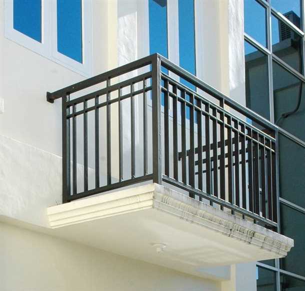 Техническое обслуживание балконных ограждений
