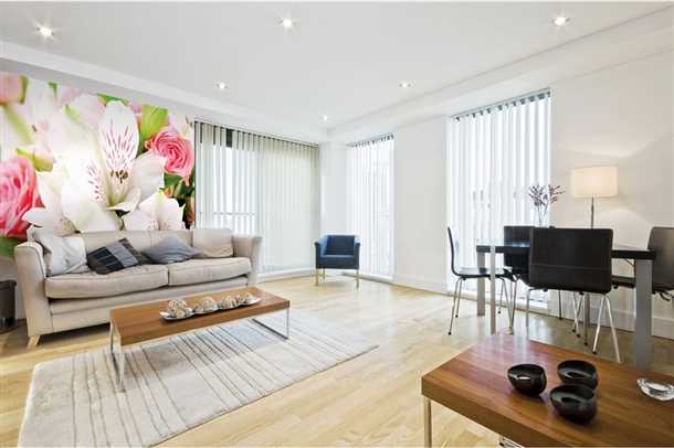 Белый матовый натяжной потолок Белый матовый натяжной потолок