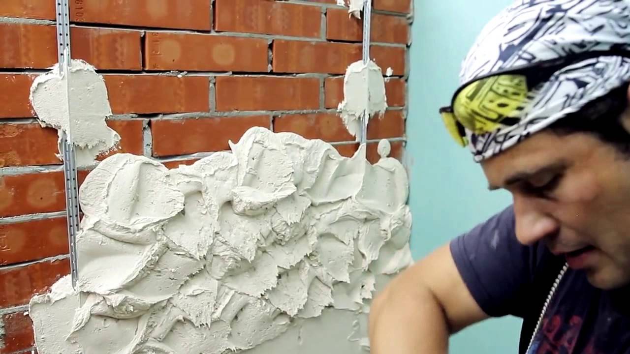 Чем штукатурить стены из кирпича