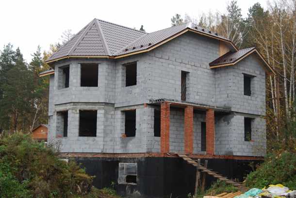 Дом из пенобетона с цокольным этажом