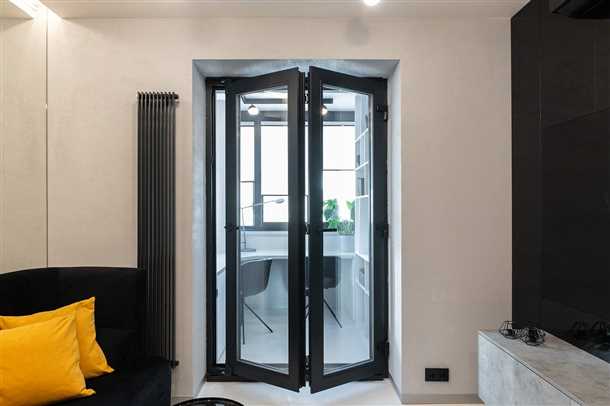 Раздвижные двери на лоджию - удобство и стиль