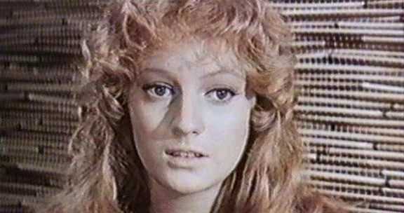 Почему опасна дверь на балкон?