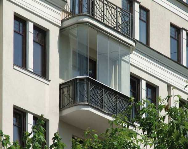 Тепло и комфорт: особенности финского остекления балконов