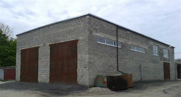 2. Хранилище для инструментов и снаряжения