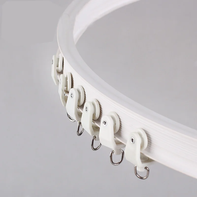 Монтаж потолочного карниза