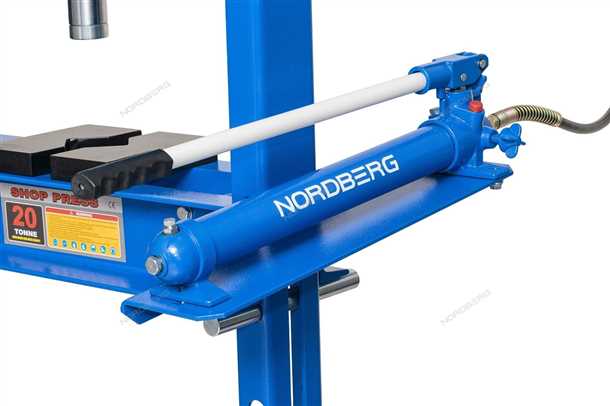 Сервис и обслуживание гидравлического цилиндра с ручным насосом