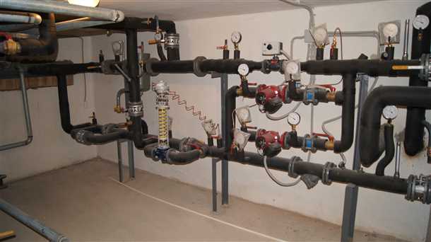 Инженерные сети в подвале