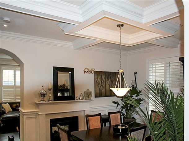 Преимущества наличия балок на потолке