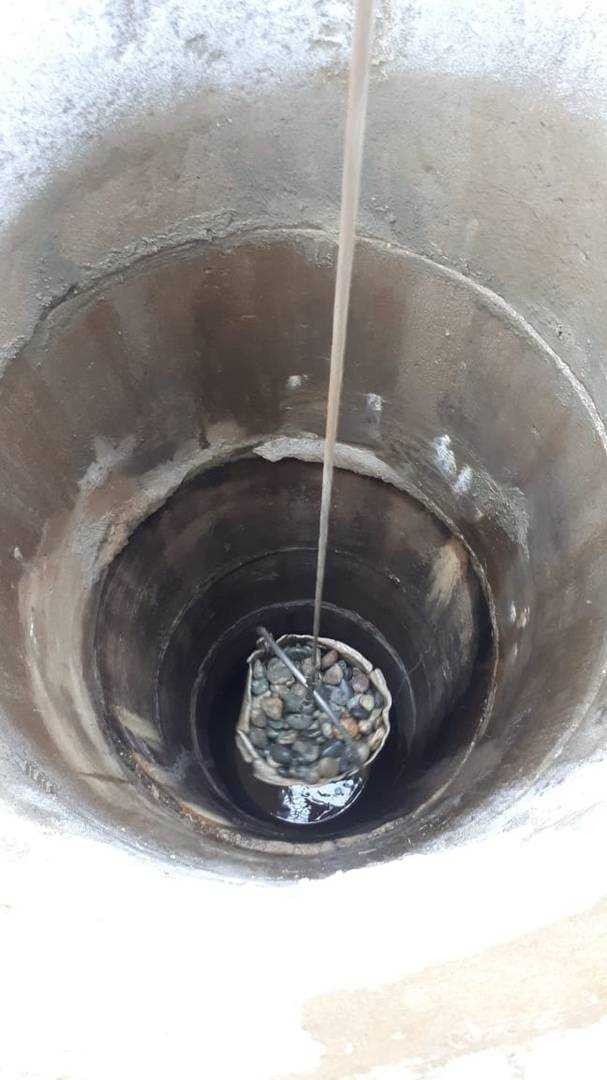 Профессиональные советы - быстро и эффективно очистить колодец от загрязнений Как очистить колодец