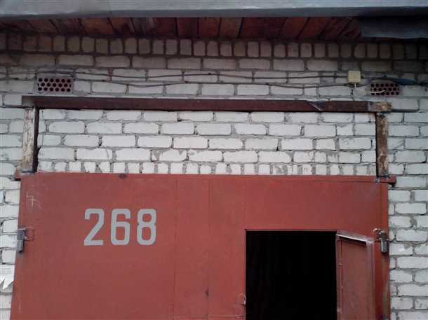 Как правильно поднять гаражные ворота