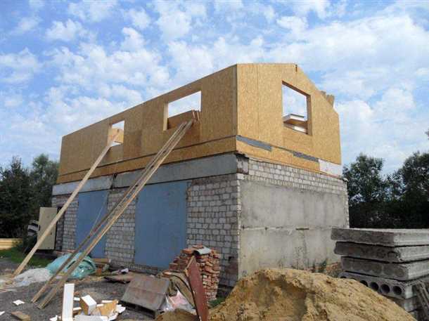 Устройство лестницы для доступа на второй этаж гаража