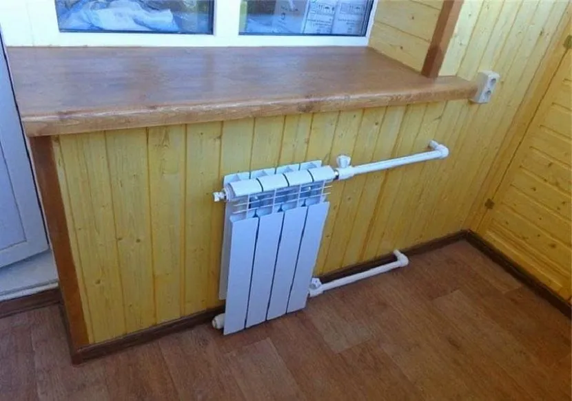 Водяное отопление на балконе