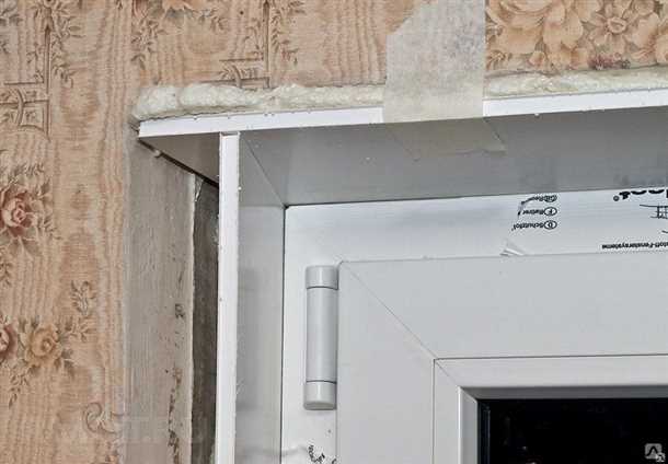 Установка и крепление откосов