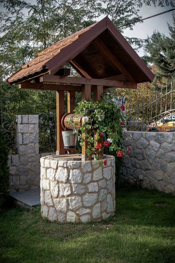 Как украсить колодец
