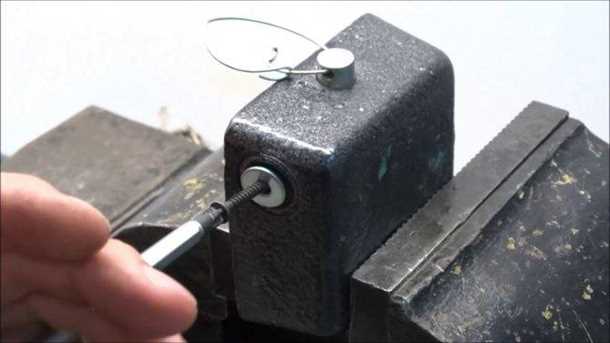 Техники вскрытия гаражного замка