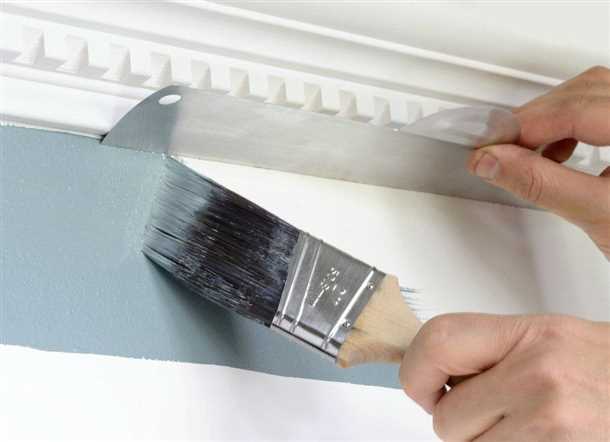 Как красить потолочный плинтус: правила, советы и рекомендации Какой краской красить потолочный плинтус