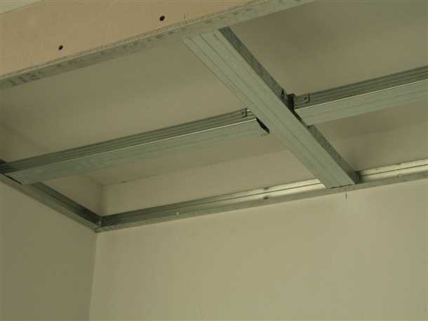 Технология монтажа каркаса для потолка из гипсокартона