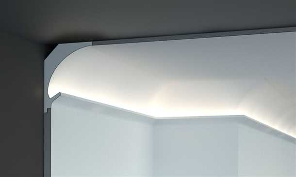 Популярные стили и цвета потолочного карниза с подсветкой