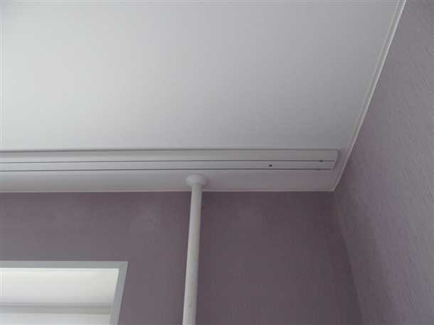 Карнизы для натяжных потолков