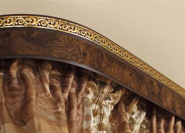 Потолочные карнизы и осветительные приборы