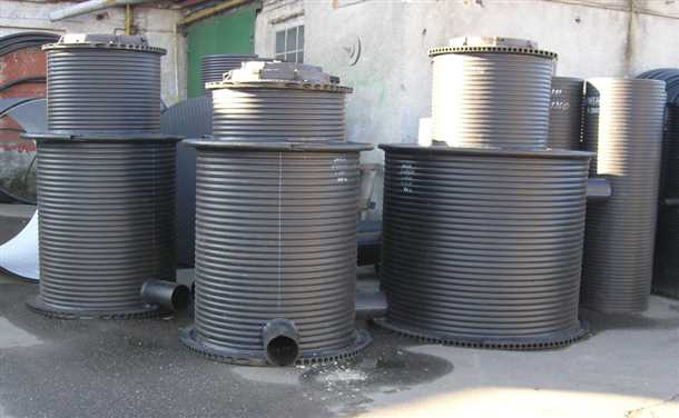 Сравнение пластиковых колодцев с другими типами конструкций