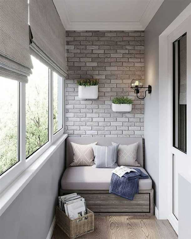 Варианты стеклянных перегородок на балконе: