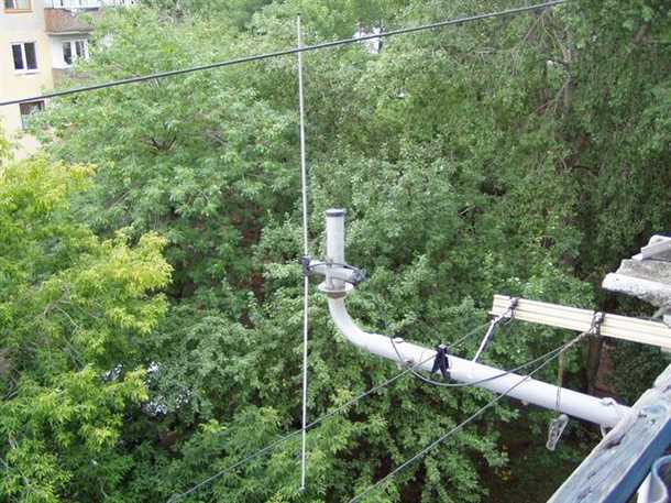 Последующий уход за антенной на балконе