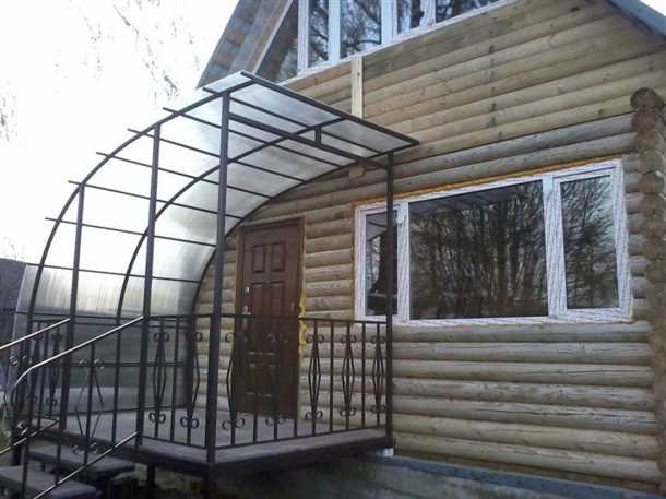 Монтаж поликарбонатных панелей на крыльце