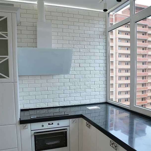 Кухонные приборы и техника для удобства на балконе