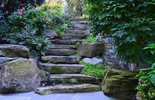 Лестницы из натурального камня: элегантность и надежность для вашего интерьера Лестницы каменные