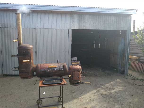 Мангал коптильня из газовых баллонов