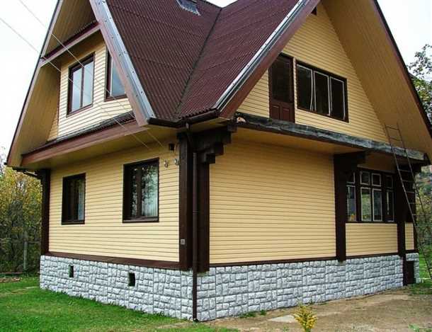 Наружная отделка дома сайдингом: все, что вы должны знать