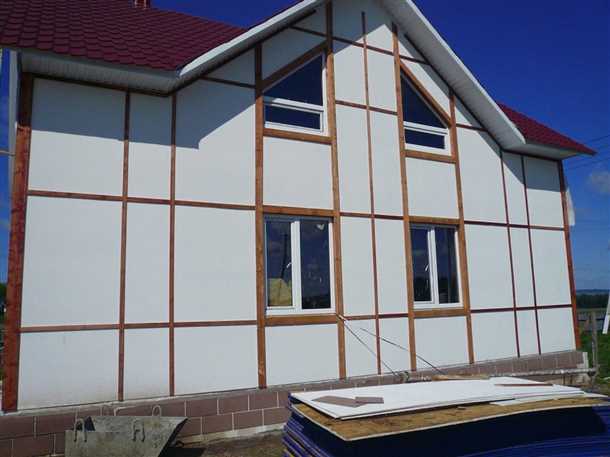 Преимущества использования шифера для наружной отделки