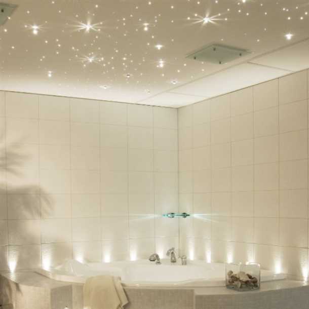 Преимущества натяжных потолков в ванной комнате: