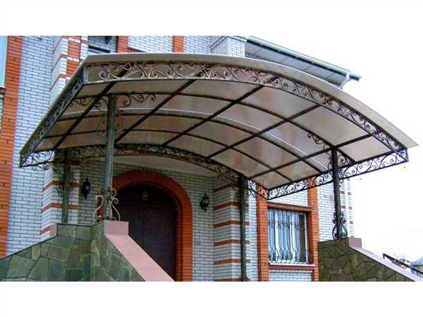 Навесы из поликарбоната над крыльцом Навесы из поликарбоната над крыльцом
