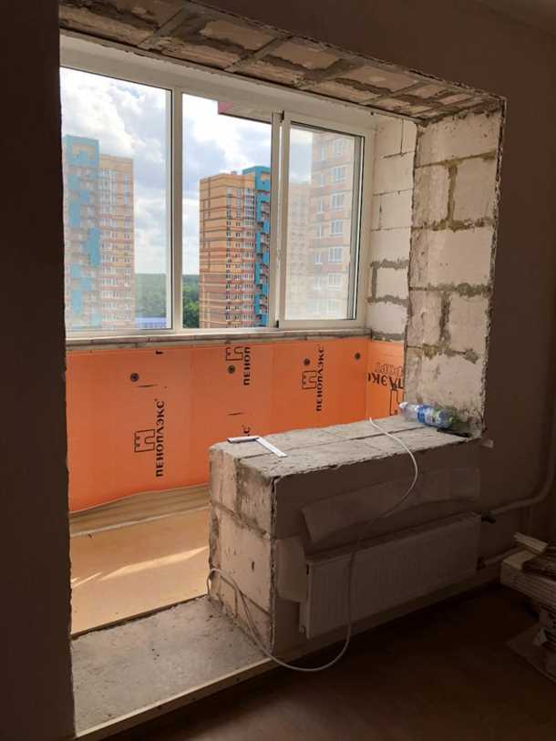 Преимущества объединения балкона с комнатой