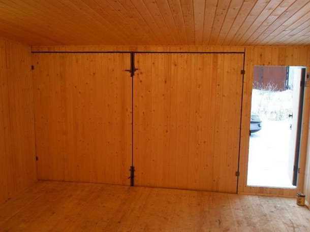 Шаг 2: Укладка первого ряда вагонки