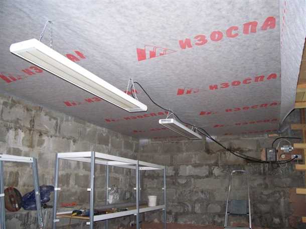 Большой гараж