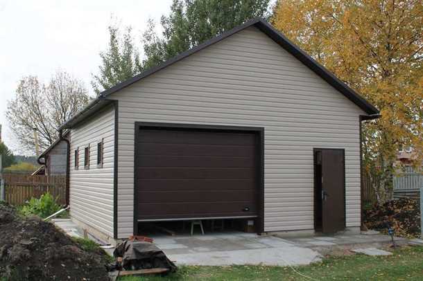 Обшивка гаража сайдингом Обшивка гаража сайдингом