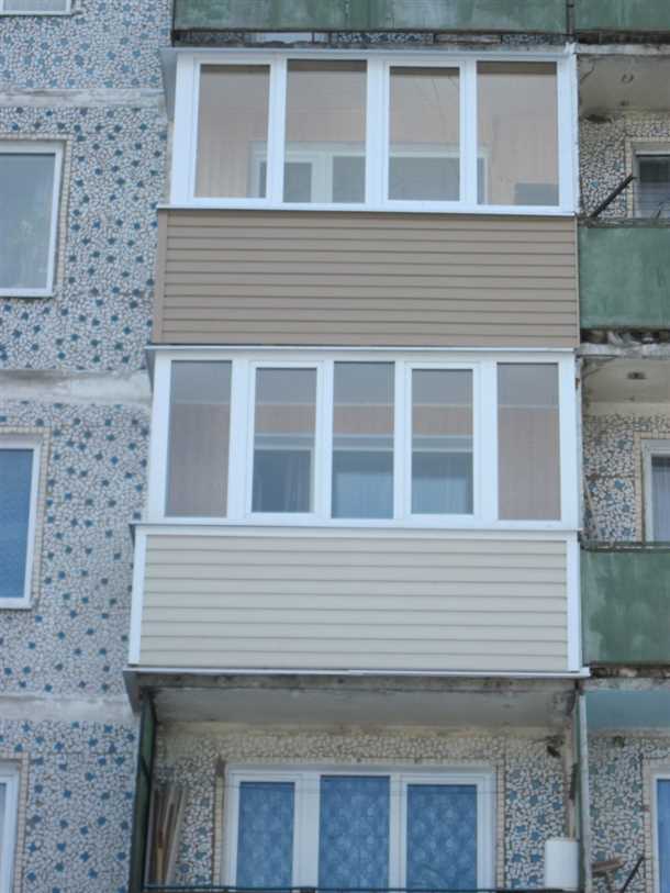 Обшивка сайдингом балкона 