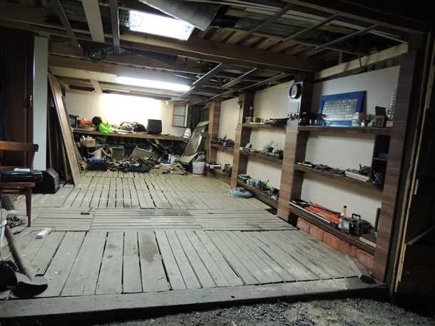 Освещение в гараже: выбор и установка