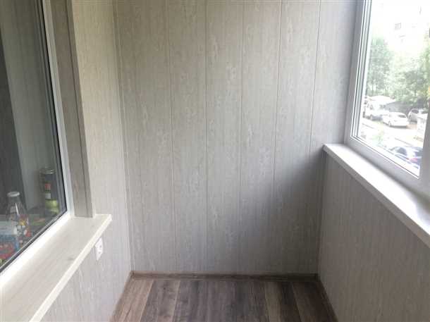 Основные преимущества отделки балкона МДФ панелями