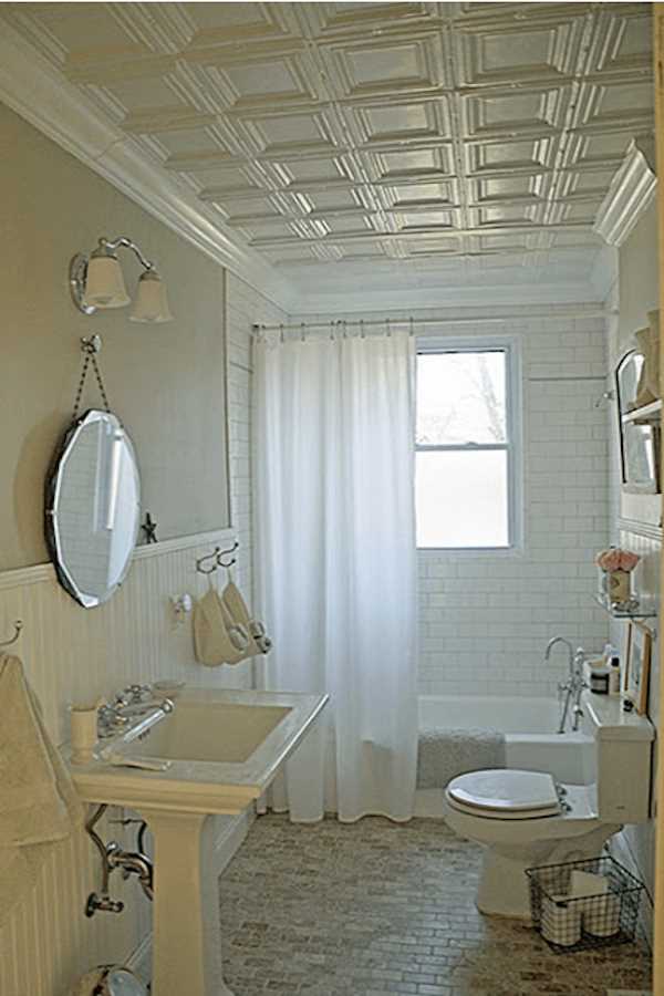 Материалы для отделки ванной комнаты потолка